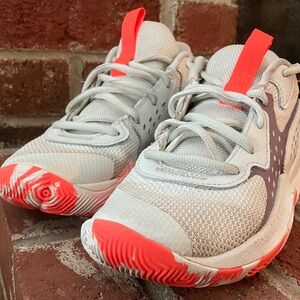 Girls basketball shoes!